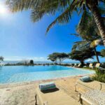 Pool and garden area at Bahia Mar lodge