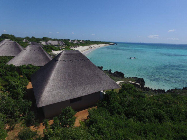 Ossimba Beach Lodge