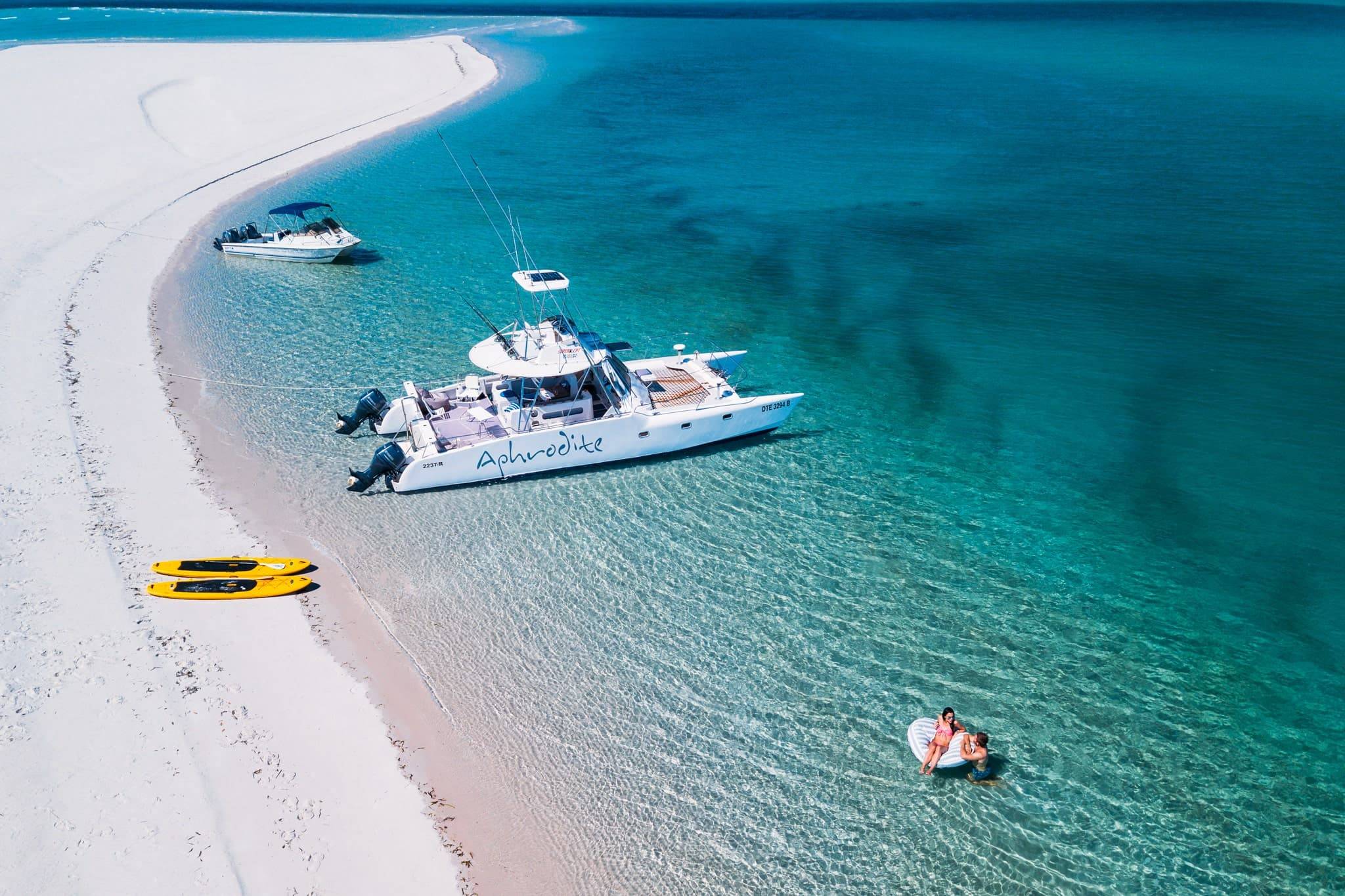 Santorini Mozambique yacht on beach