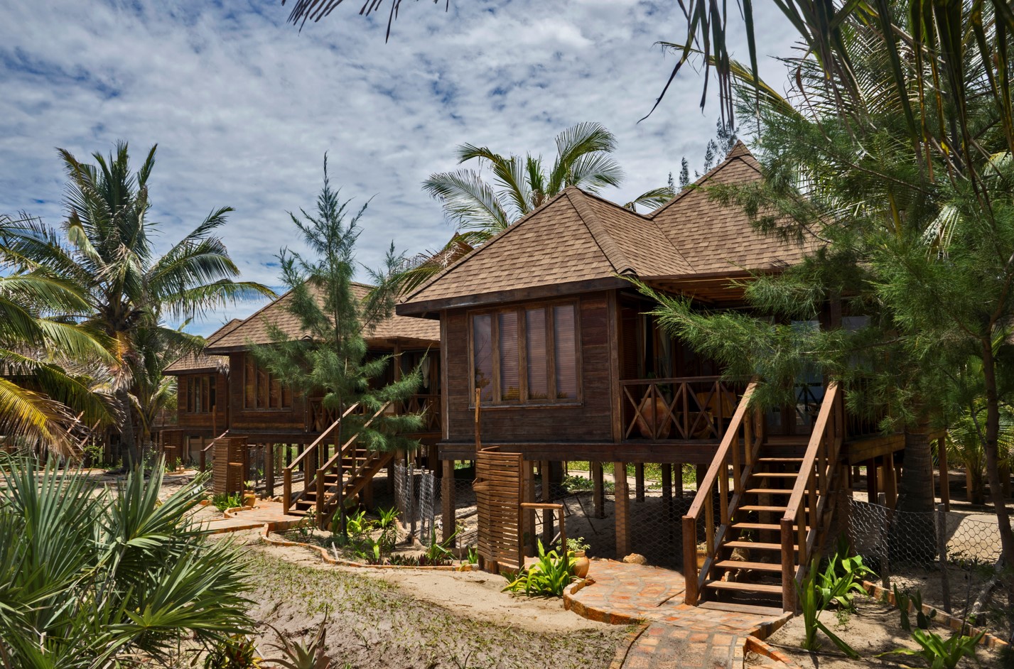 The luxury accommodation lodges for guests at Sentidos Beach Retreat in Mozambique